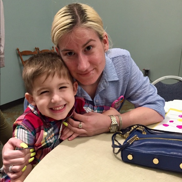 Meet your Posher, Maura - Picture 2 of 5